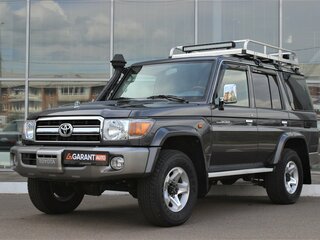 2022 Toyota Land Cruiser 76 70 Series Рестайлинг 1, серый, 7390000 рублей, вид 1