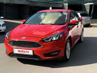 2017 Ford Focus III Рестайлинг, красный, 800000 рублей, вид 3