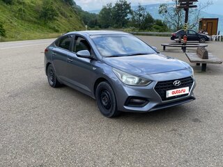 2017 Hyundai Solaris II, серый, 980000 рублей, вид 2