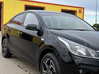 2017 Kia Rio IV, чёрный, 1100000 рублей, вид 1