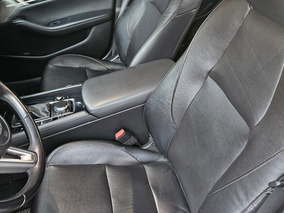 2019 Mazda 3 IV (BP), синий, 2250000 рублей - вид 13