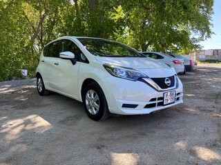 2018 Nissan Note II Рестайлинг, белый, 950000 рублей, вид 3