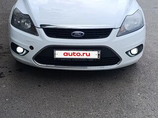 2010 Ford Focus II Рестайлинг, белый, 440000 рублей, вид 3