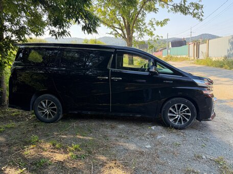 2017 Toyota Vellfire II, чёрный, 3450000 рублей, вид 4