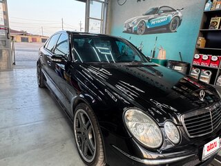 2004 Mercedes-Benz E-Класс AMG 55 AMG III (W211, S211), чёрный, 1200000 рублей, вид 3