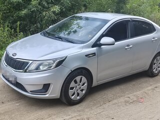 2014 Kia Rio III, серый, 800000 рублей, вид 1