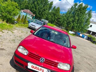 2002 Volkswagen Golf IV, красный, 350000 рублей, вид 3