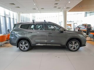 2026 Geely Okavango I Рестайлинг, серый, 3993990 рублей, вид 5