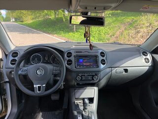 2011 Volkswagen Tiguan I Рестайлинг, серебристый, 1000000 рублей, вид 5
