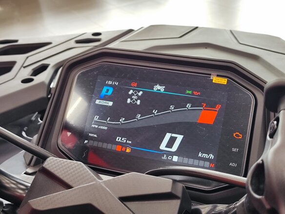 2026 HND QRX 650, серый, 979900 рублей - вид 5