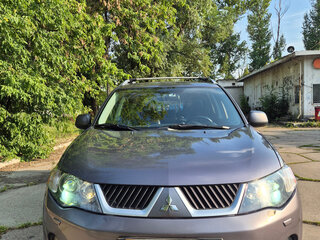 2008 Mitsubishi Outlander II, серый, 950000 рублей, вид 3