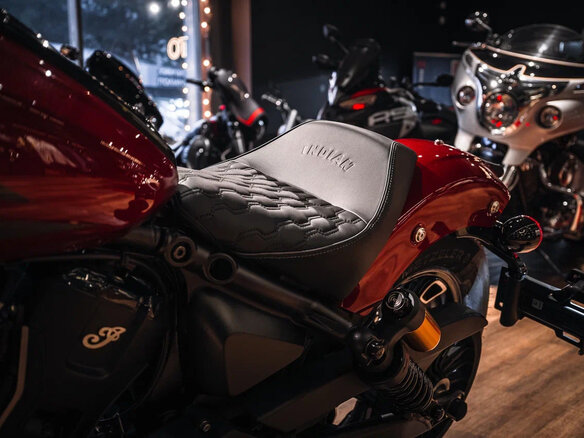 2026 Indian Scout, красный, 2440000 рублей - вид 19