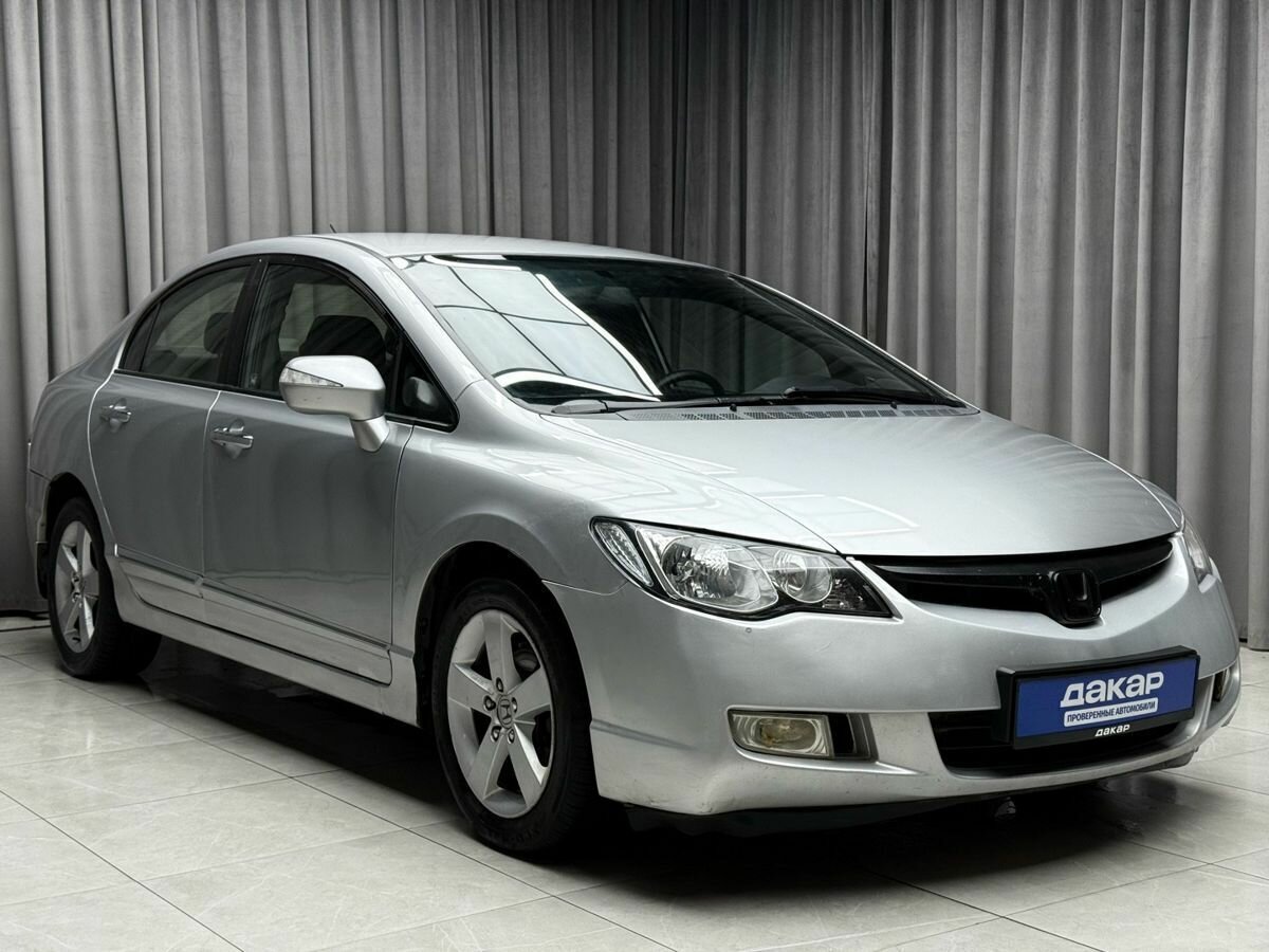 Открыть фотографии: Honda Civic VIII