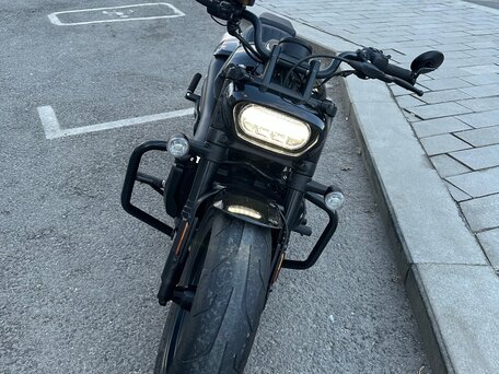 2021 Harley-Davidson Sportster S, чёрный, 1300000 рублей, вид 1