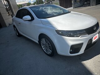 2011 Kia Cerato Koup II, белый, 920000 рублей, вид 1