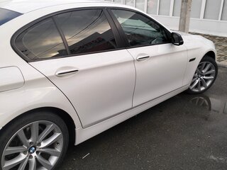 2014 BMW 5 серии 528i xDrive VI (F10/F11/F07) Рестайлинг, белый, 1400000 рублей, вид 5