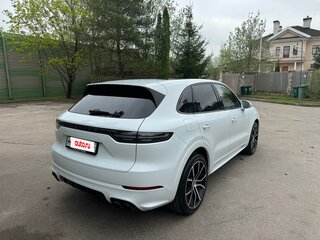 2019 Porsche Cayenne S III, белый, 7600000 рублей, вид 4