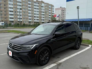 2022 Volkswagen Tiguan Allspace II Рестайлинг, чёрный, 4199000 рублей, вид 1