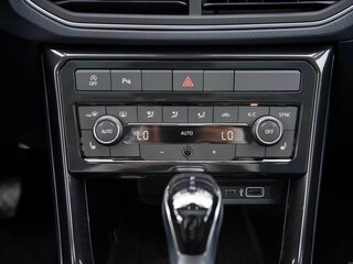 2026 Volkswagen Tharu XR, белый, 1980000 рублей, вид 5