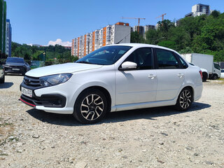 2023 Lada (ВАЗ) Granta Drive Active I Рестайлинг, белый, 1000000 рублей, вид 2