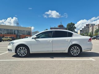 2013 Volkswagen Passat B7, белый, 1000000 рублей, вид 2