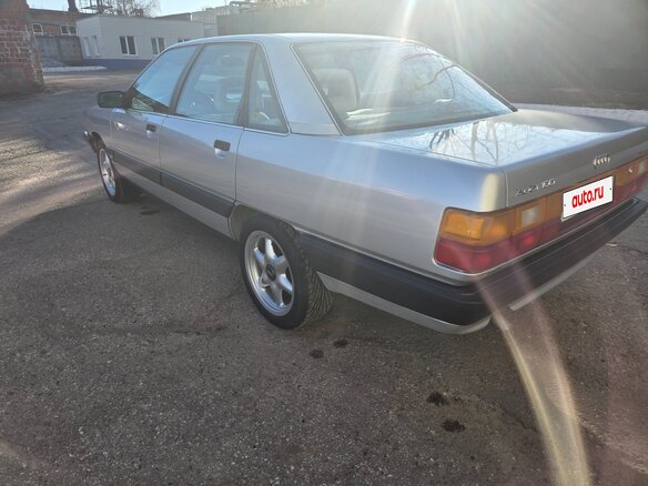 1990 Audi 100 III (C3) Рестайлинг, серебристый, 860000 рублей - вид 9