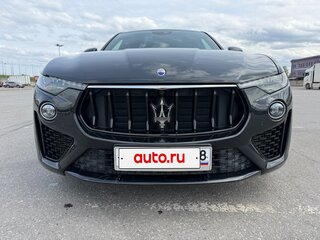 2021 Maserati Levante I Рестайлинг, чёрный, 7300000 рублей, вид 2