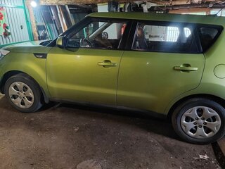 2018 Kia Soul II Рестайлинг, зелёный, 1450000 рублей, вид 5