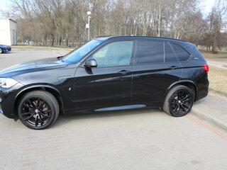 2016 BMW X5 40e III (F15), чёрный, 2399000 рублей, вид 4
