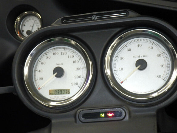 2006 Harley-Davidson Road Glide, серый, 680000 рублей - вид 6