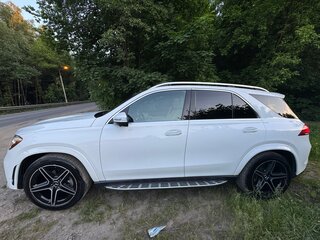2021 Mercedes-Benz GLE 350 II (V167), белый, 5499000 рублей, вид 4
