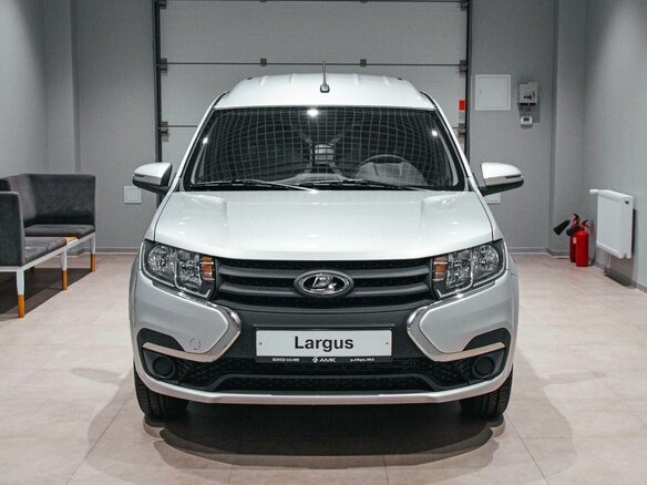 2026 Lada (ВАЗ) Largus I Рестайлинг, серебристый - вид 1