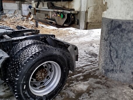 2012 Mercedes-Benz Axor, белый, 2400000 рублей, вид 5