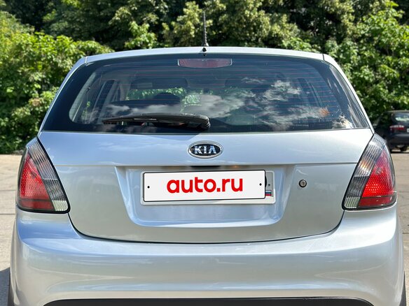 2011 Kia Rio II Рестайлинг, серебристый, 649000 рублей - вид 7