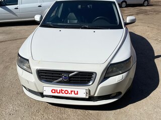 2008 Volvo S40 II Рестайлинг, белый, 640000 рублей, вид 3