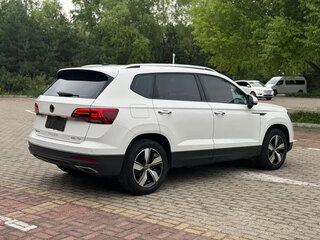 2022 Volkswagen Tharu I, белый, 1429999 рублей, вид 4