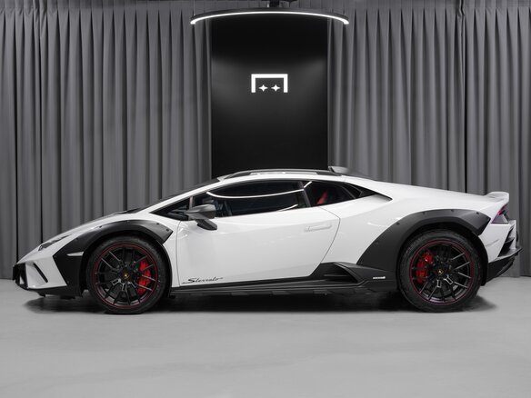 2023 Lamborghini Huracán Sterrato I Рестайлинг, белый, 42900000 рублей - вид 7