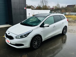 2014 Kia Ceed II, жёлтый, 530000 рублей, вид 1
