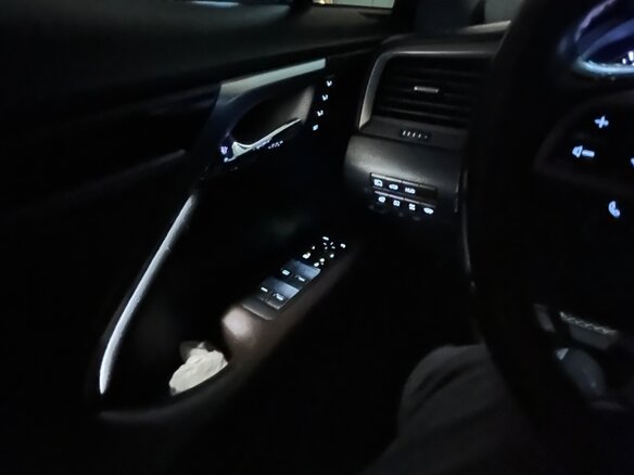 2020 Lexus RX 300 IV Рестайлинг, белый, 4850000 рублей - вид 18