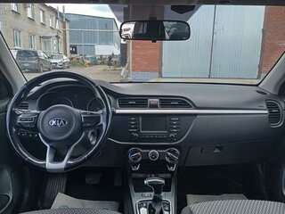 2018 Kia Rio IV, белый, 1177000 рублей, вид 4