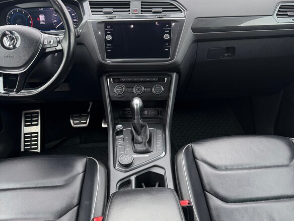 2018 Volkswagen Tiguan II, белый, 2150000 рублей - вид 5