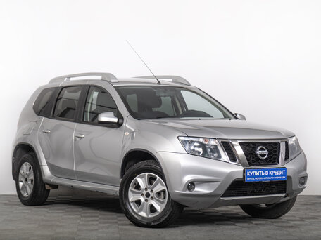 Nissan Terrano III (D10)
