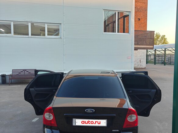 2007 Ford Focus II, чёрный, 480000 рублей - вид 3
