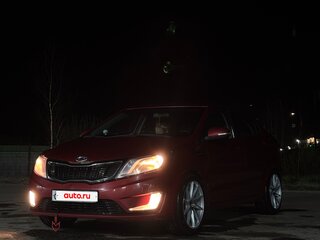 2012 Kia Rio 4-speed III, красный, 650000 рублей, вид 4