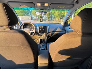 2015 Hyundai Solaris I Рестайлинг, белый, 985000 рублей, вид 5