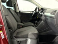 2019 Volkswagen Tiguan II, красный, 1850000 рублей - вид 11