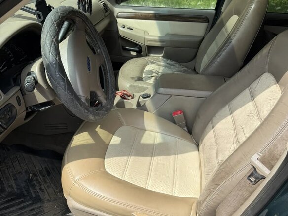 2002 Ford Explorer III, зелёный - вид 16