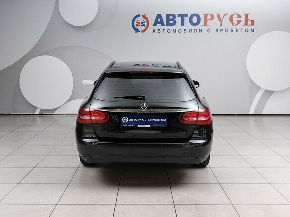 2017 Mercedes-Benz C-Класс 200 IV (W205), чёрный, 1944000 рублей - вид 4