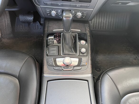 2018 Audi A6 IV (C7) Рестайлинг, коричневый, 2200000 рублей - вид 11