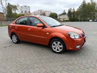2010 Kia Rio II Рестайлинг, оранжевый, 440000 рублей, вид 3